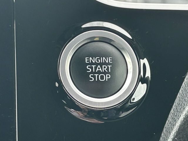 TOYOTA NOAH 2023 Image 31