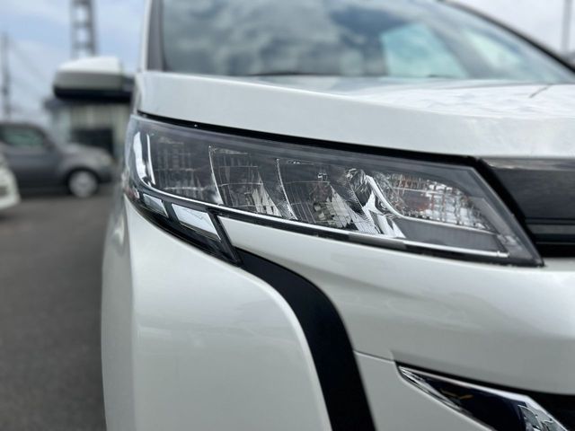 TOYOTA NOAH 2023 Image 31