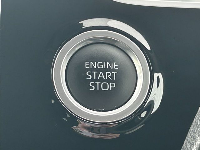 TOYOTA NOAH 2023 Image 31