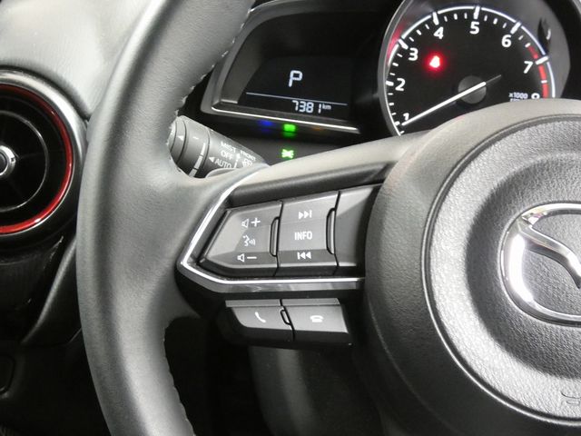 MAZDA 2 2023 Image 31