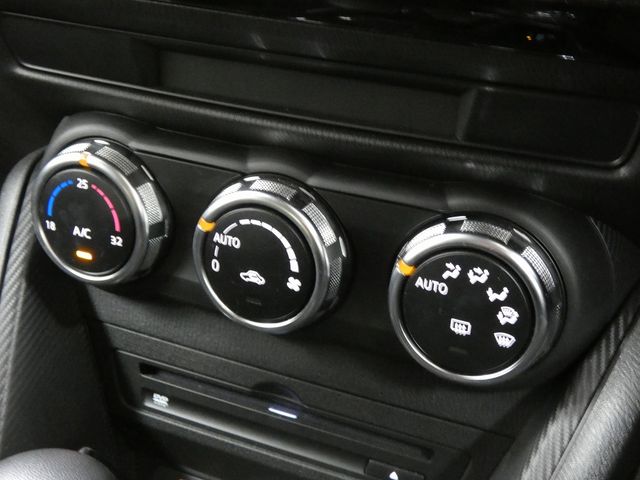 MAZDA 2 2023 Image 31