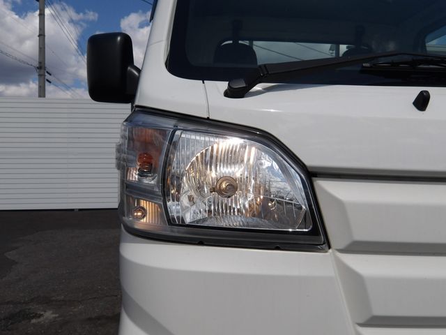 DAIHATSU HIJET TRUCK 4WD 2020 Image 31