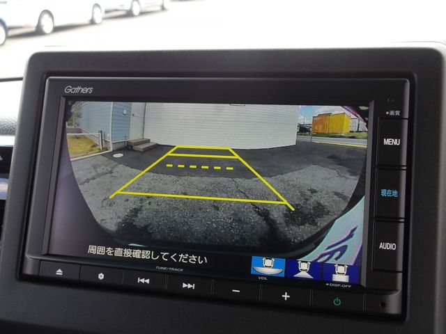 HONDA N BOX CUSTOM 2023 Image 31