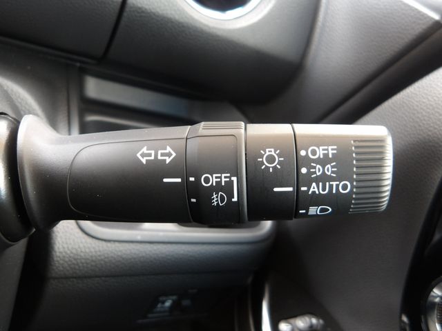 HONDA N BOX CUSTOM 2023 Image 31