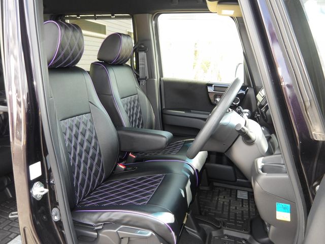 HONDA N BOX CUSTOM 2023 Image 31