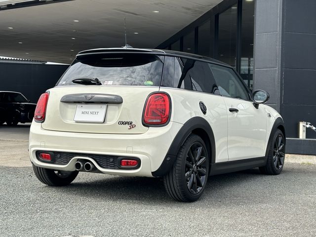 BMW MINI COOPER SD 2018 Image 31