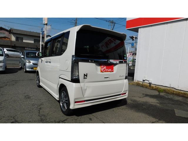 HONDA N BOX CUSTOM 2015 Image 31