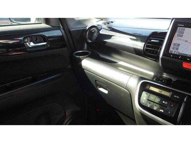 HONDA N BOX CUSTOM 2015 Image 31