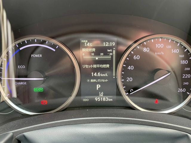 TOYOTA LEXUS NX300H 2019 Image 31