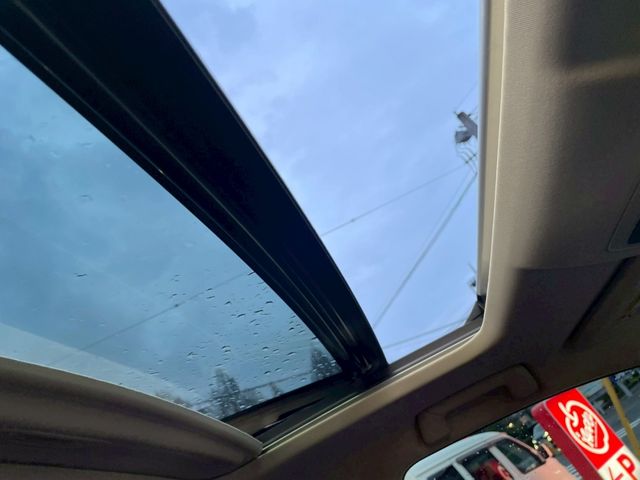 TOYOTA LEXUS NX300H 2019 Image 31