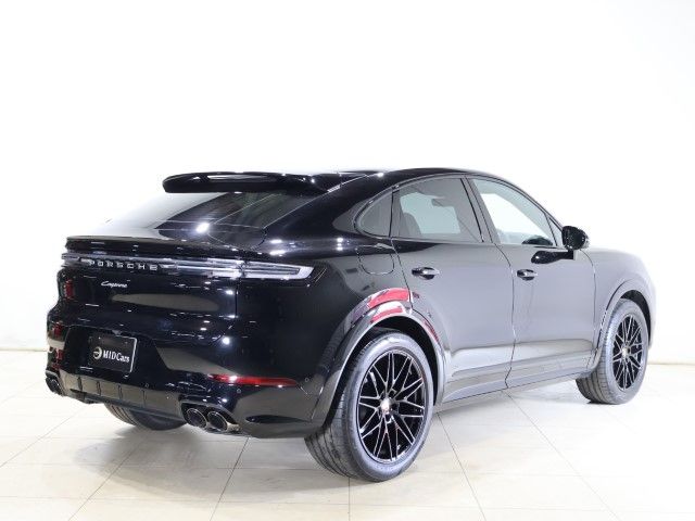 PORSCHE CAYENNE COUP 2024 Image 31