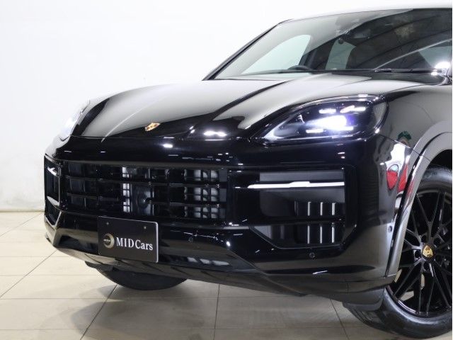 PORSCHE CAYENNE COUP 2024 Image 31