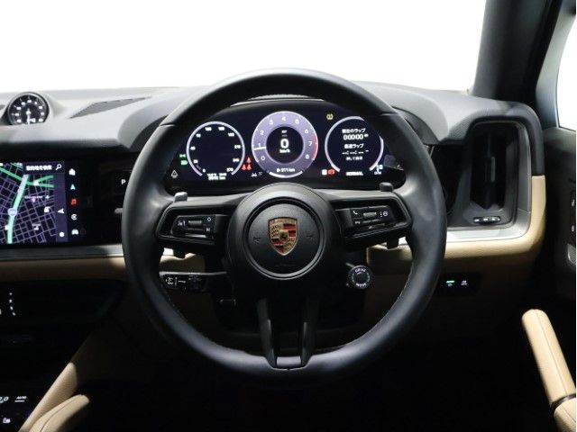 PORSCHE CAYENNE COUP 2024 Image 31