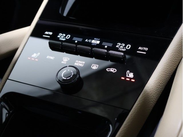 PORSCHE CAYENNE COUP 2024 Image 31