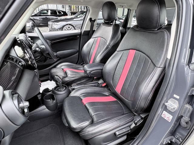 BMW MINI COOPER S 5DOOR 2019 Image 31