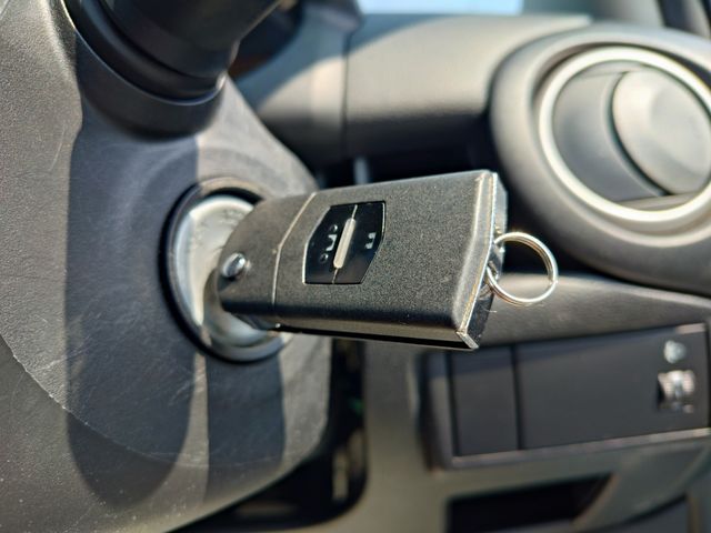 MAZDA DEMIO 2013 Image 31