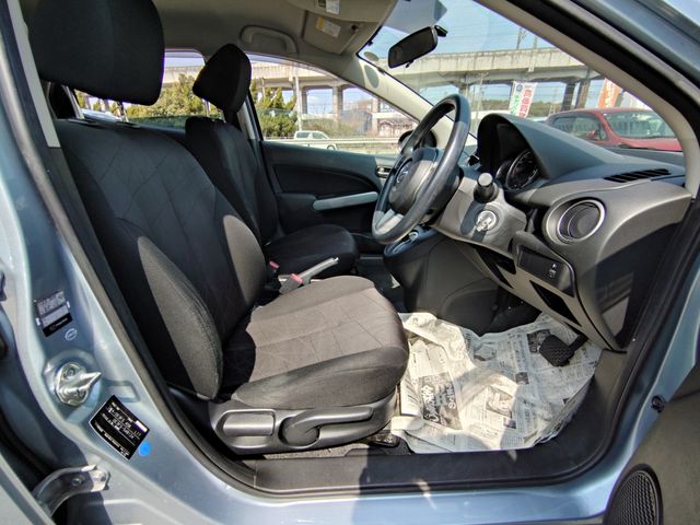 MAZDA DEMIO 2013 Image 31