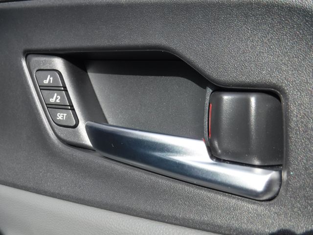 TOYOTA PRIUS 2024 Image 31