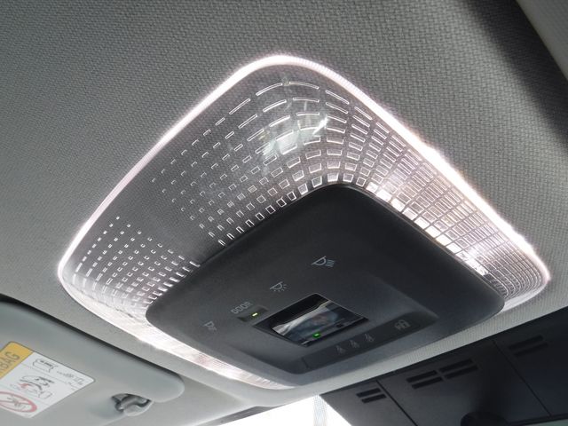 TOYOTA PRIUS 2024 Image 31