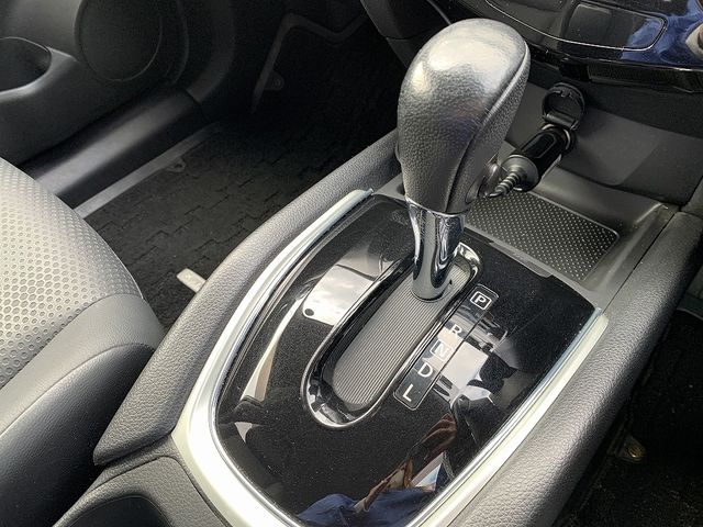 NISSAN X-TRAIL HYBRID 4WD 2016 Image 31