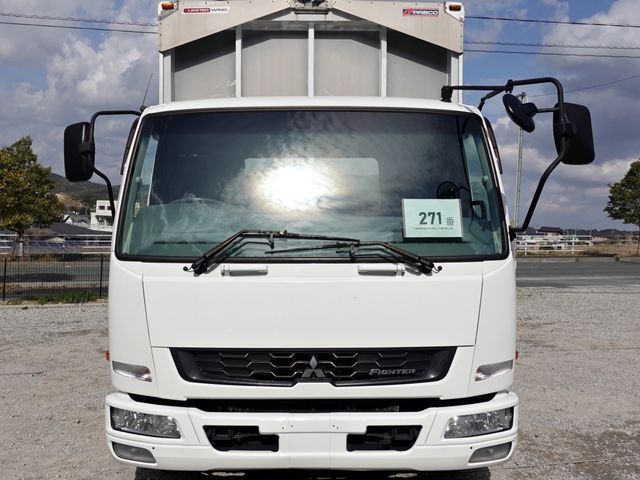 MITSUBISHI FUSOU FIGHTER 2016 Image 31