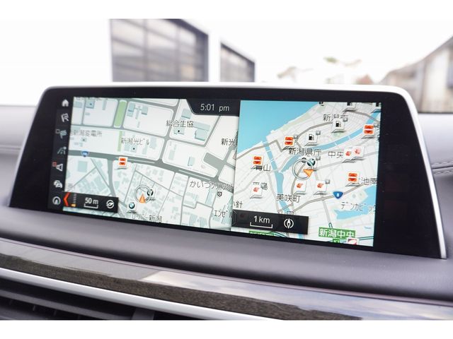 BMW 7SERIES 2018 Image 31