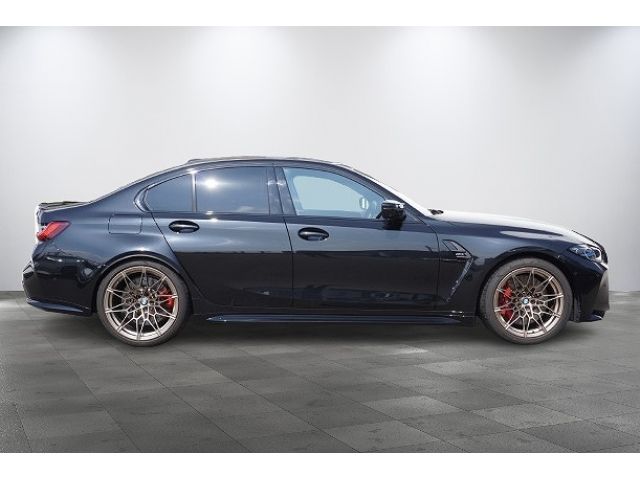 BMW M3 SEDAN 2024 Image 31