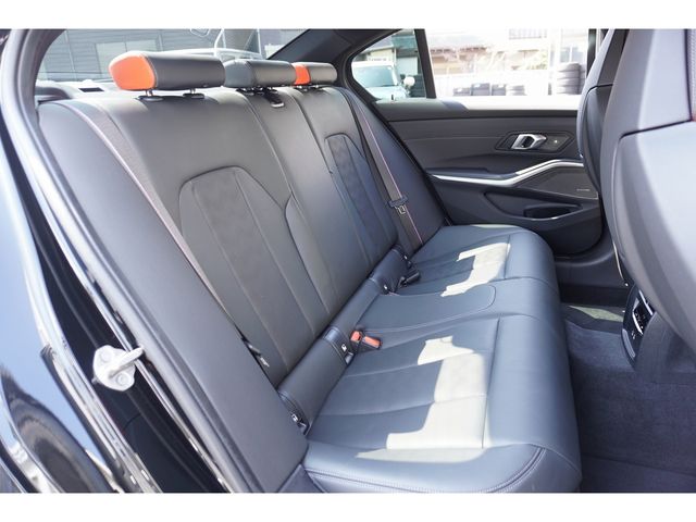 BMW M3 SEDAN 2024 Image 31