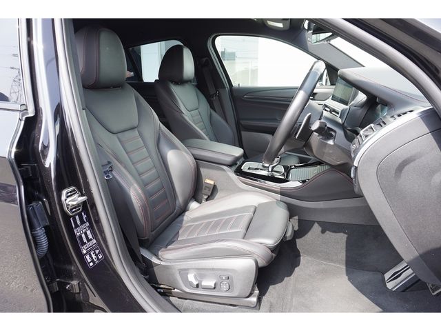 BMW X4 2021 Image 31