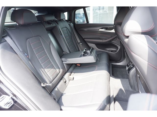 BMW X4 2021 Image 31