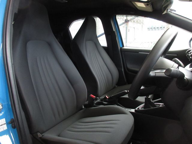 TOYOTA YARIS 2021 Image 31