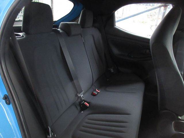 TOYOTA YARIS 2021 Image 31