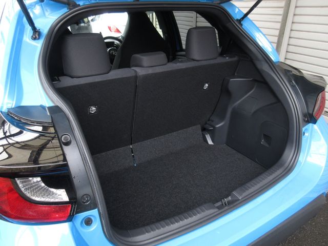 TOYOTA YARIS 2021 Image 31