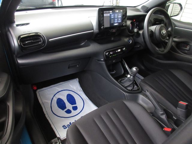 TOYOTA YARIS 2021 Image 31