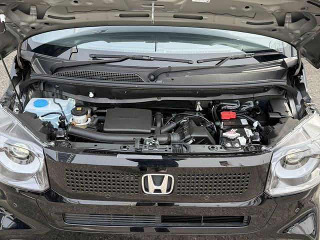 HONDA N BOX 2025 Image 31