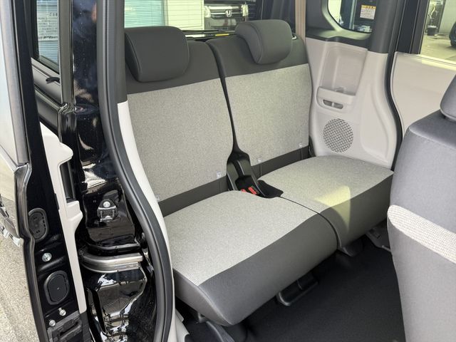 HONDA N BOX 2025 Image 31