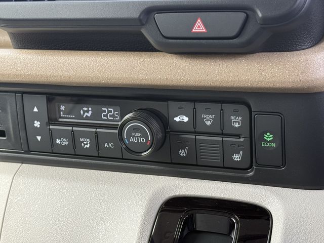 HONDA N BOX 2025 Image 31