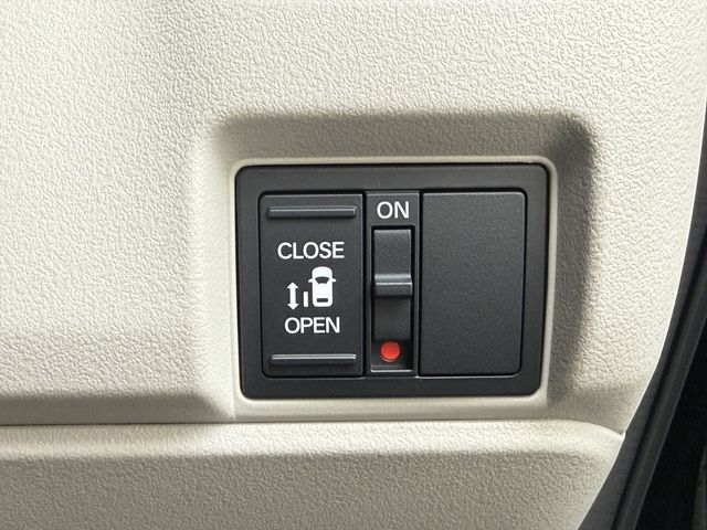 HONDA N BOX 2025 Image 31