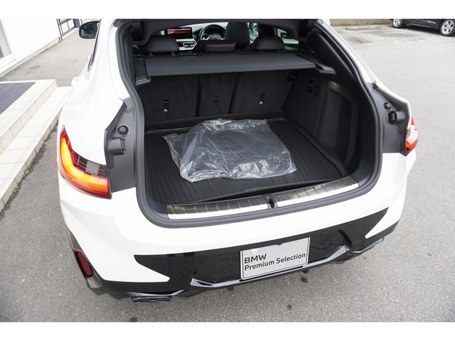 BMW X4 2023 Image 31