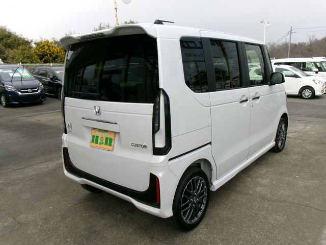 HONDA N BOX CUSTOM 4WD 2026 Image 31