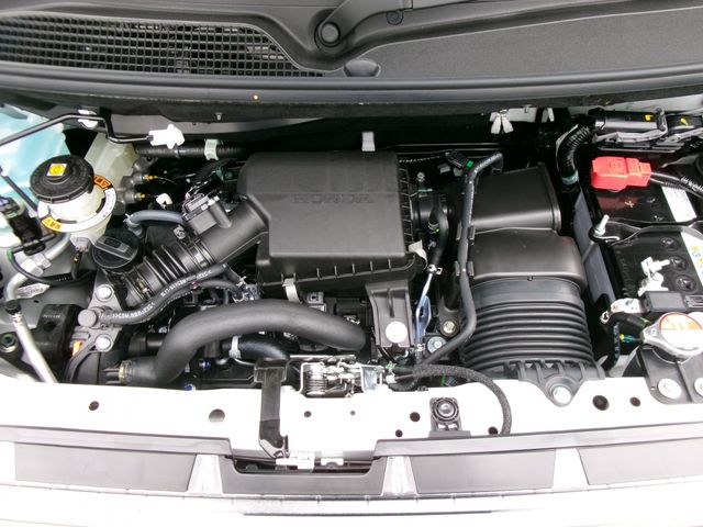 HONDA N BOX CUSTOM 4WD 2026 Image 31