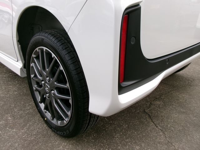 HONDA N BOX CUSTOM 4WD 2026 Image 31