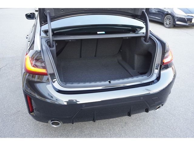 BMW 3SERIES SEDAN 2023 Image 31