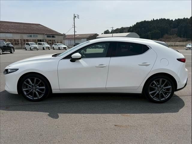 MAZDA 3 FASTBACK 2021 Image 31