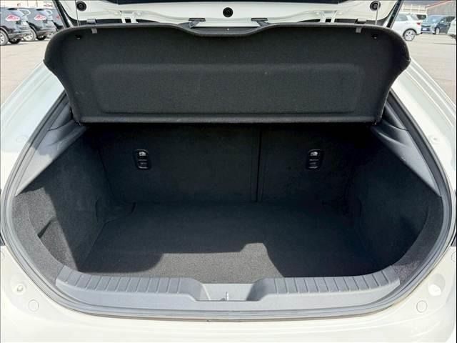 MAZDA 3 FASTBACK 2021 Image 31