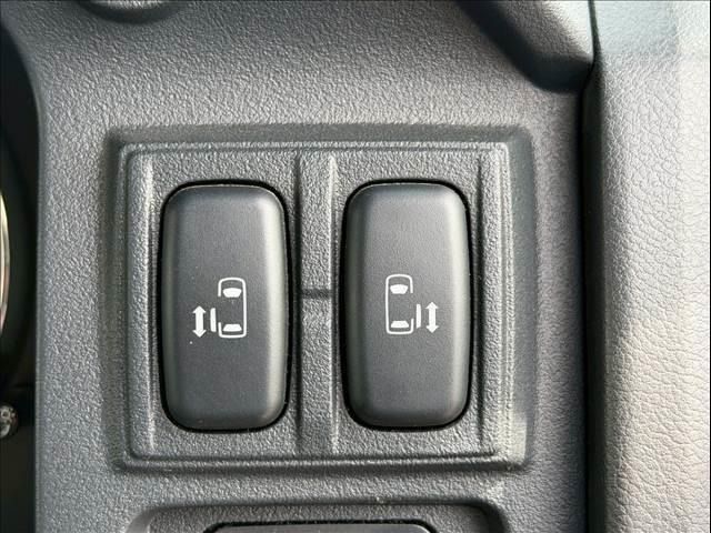 MITSUBISHI DELICA D:5 4WD 2015 Image 31