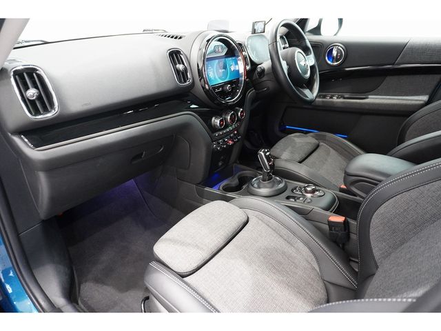 BMW MINI COOPER SD CROSS 2021 Image 31