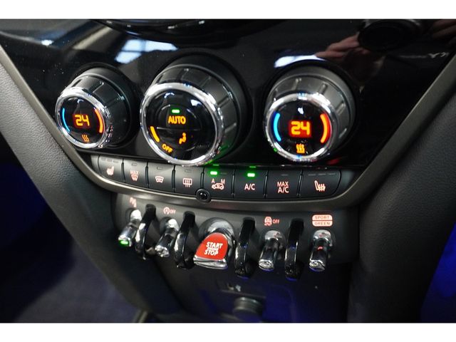 BMW MINI COOPER SD CROSS 2021 Image 31