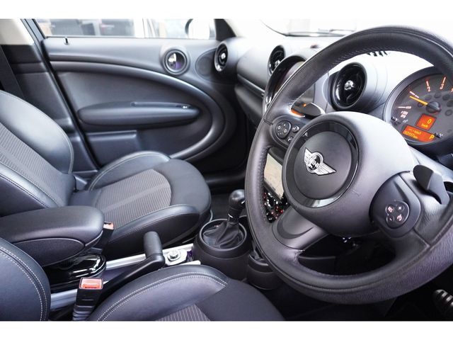 BMW MINI COOPER SD C 2016 Image 31