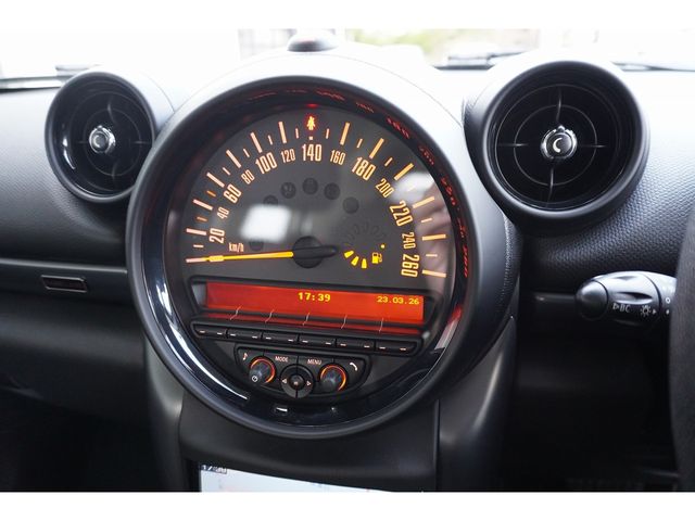 BMW MINI COOPER SD C 2016 Image 31